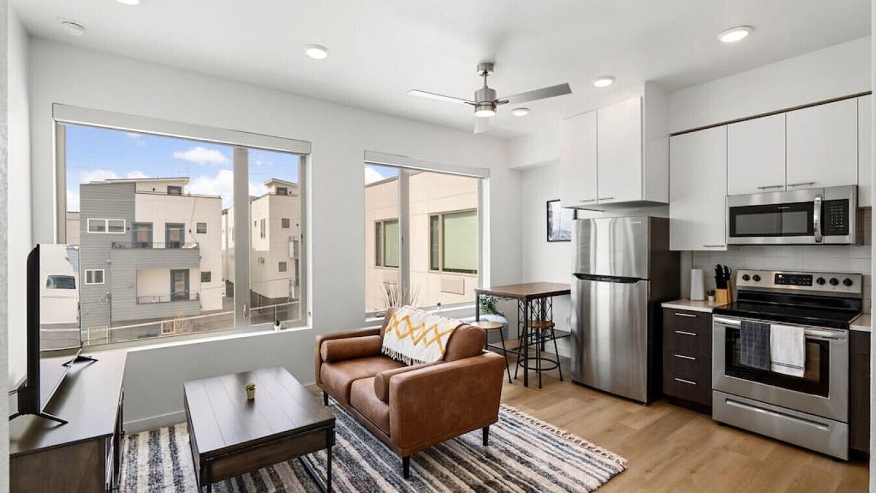 Photo of Livingroom in West Colfax