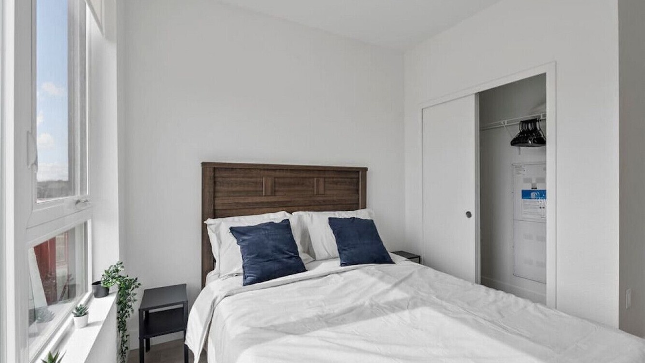 Photo of Bedroom in Aurora