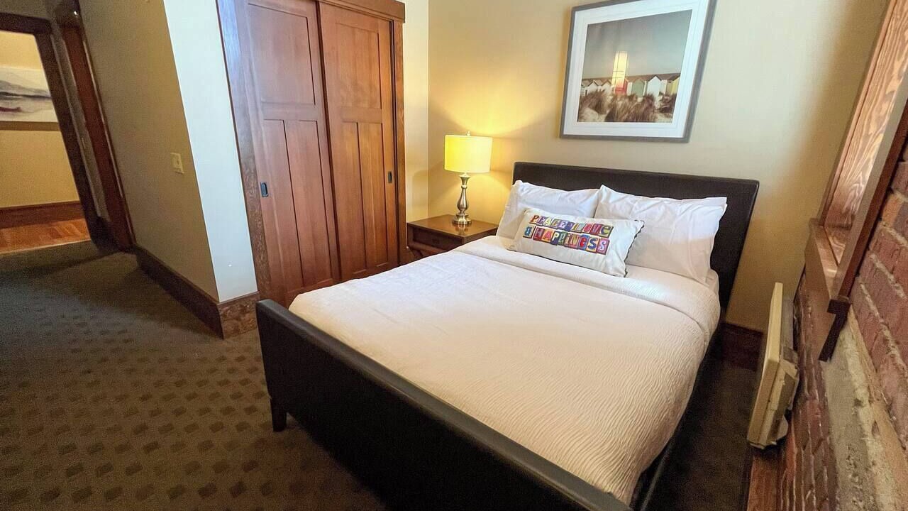 Photo of Bedroom in East Kootenay