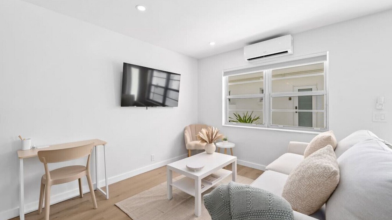 Photo of Bedroom in Parrot Cove