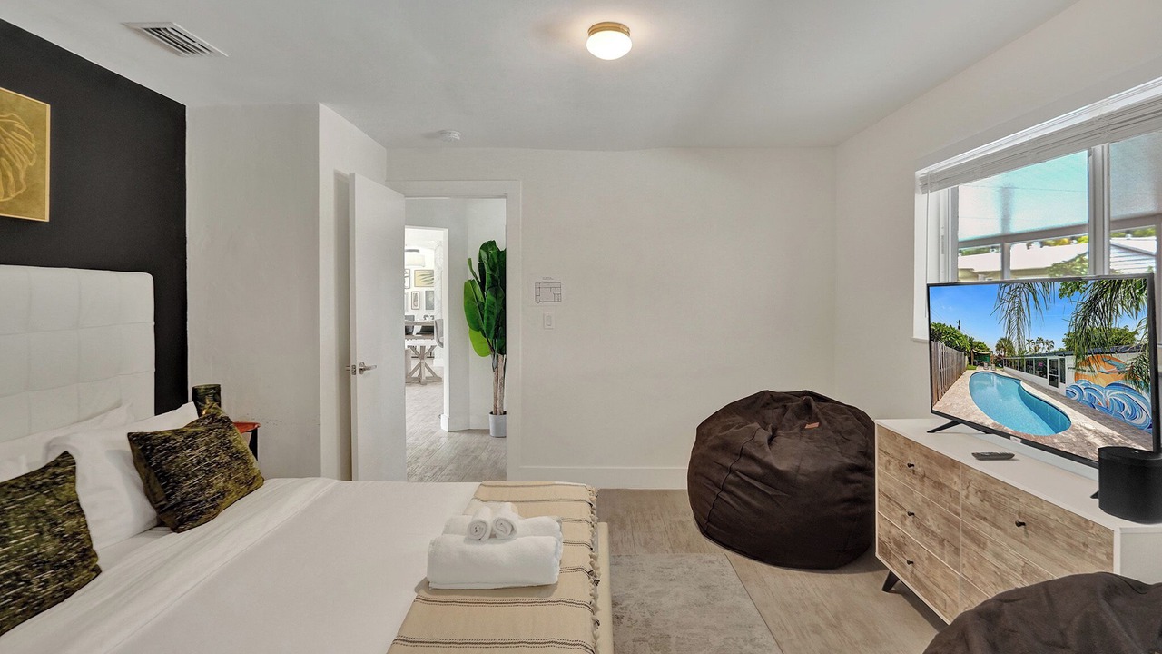 Photo of Bedroom in Pompano Beach
