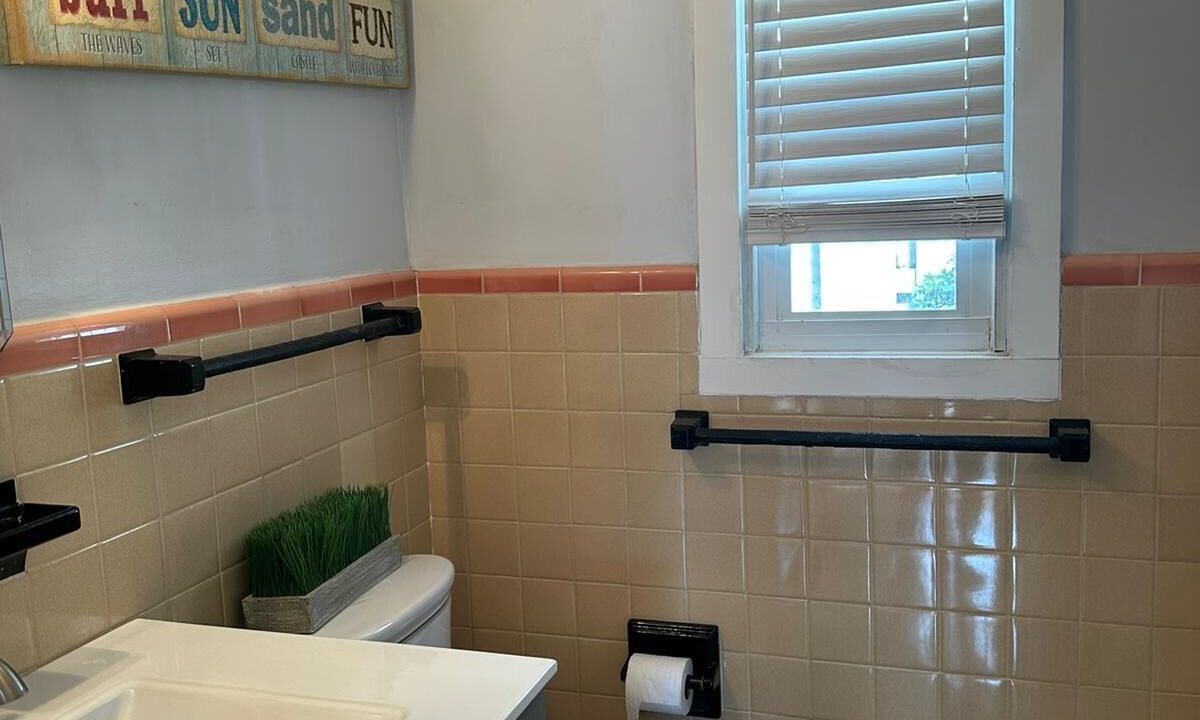 Photo of Bathroom in East Fort Lauderdale
