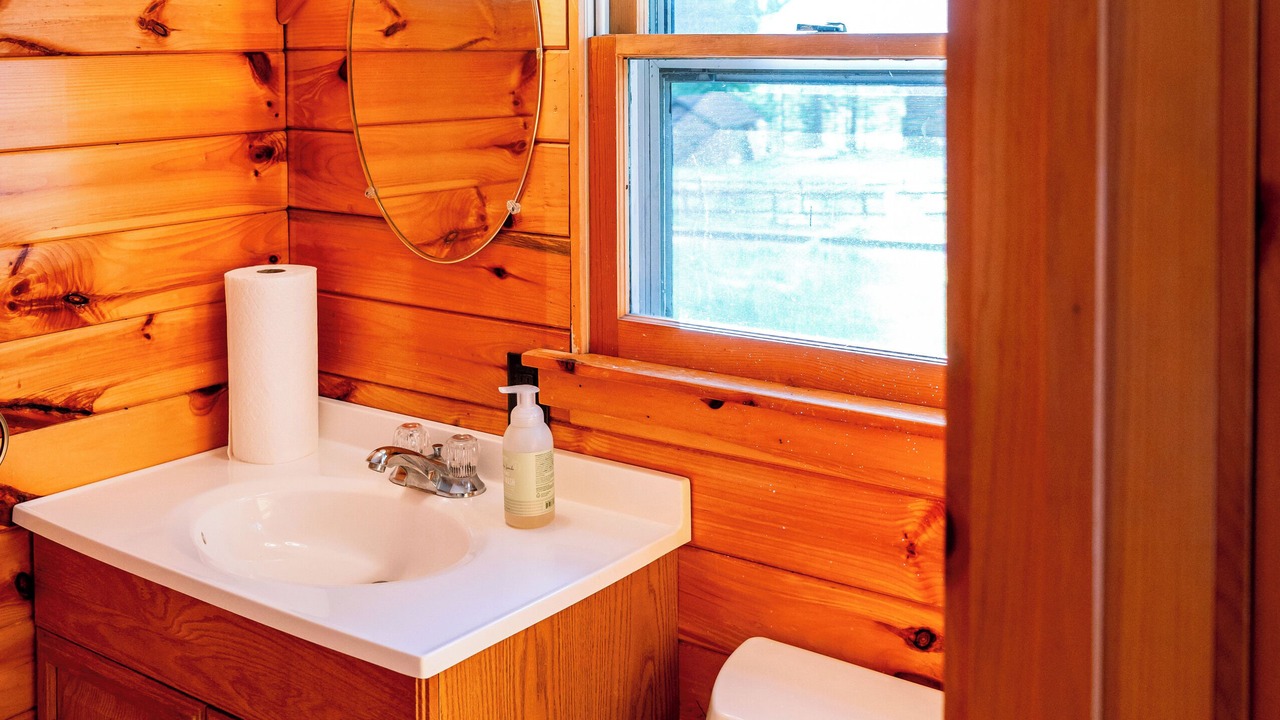 Photo of Bathroom in Stony Creek