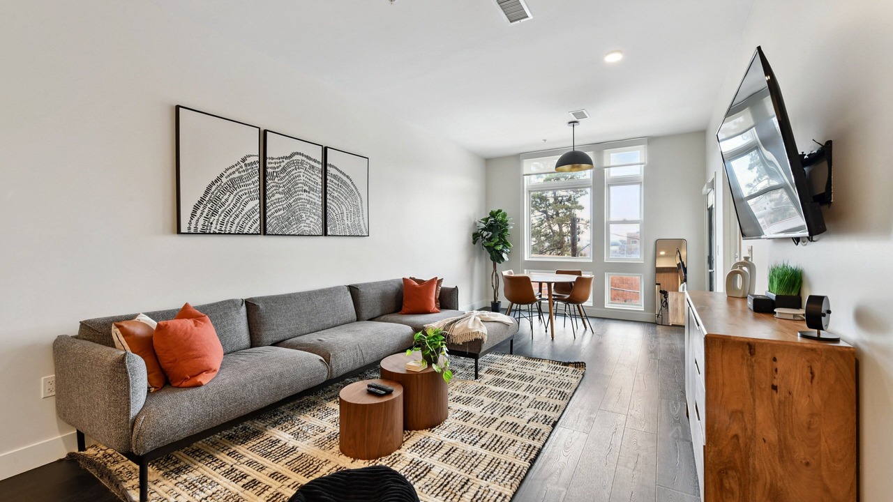 Photo of Livingroom in Highland