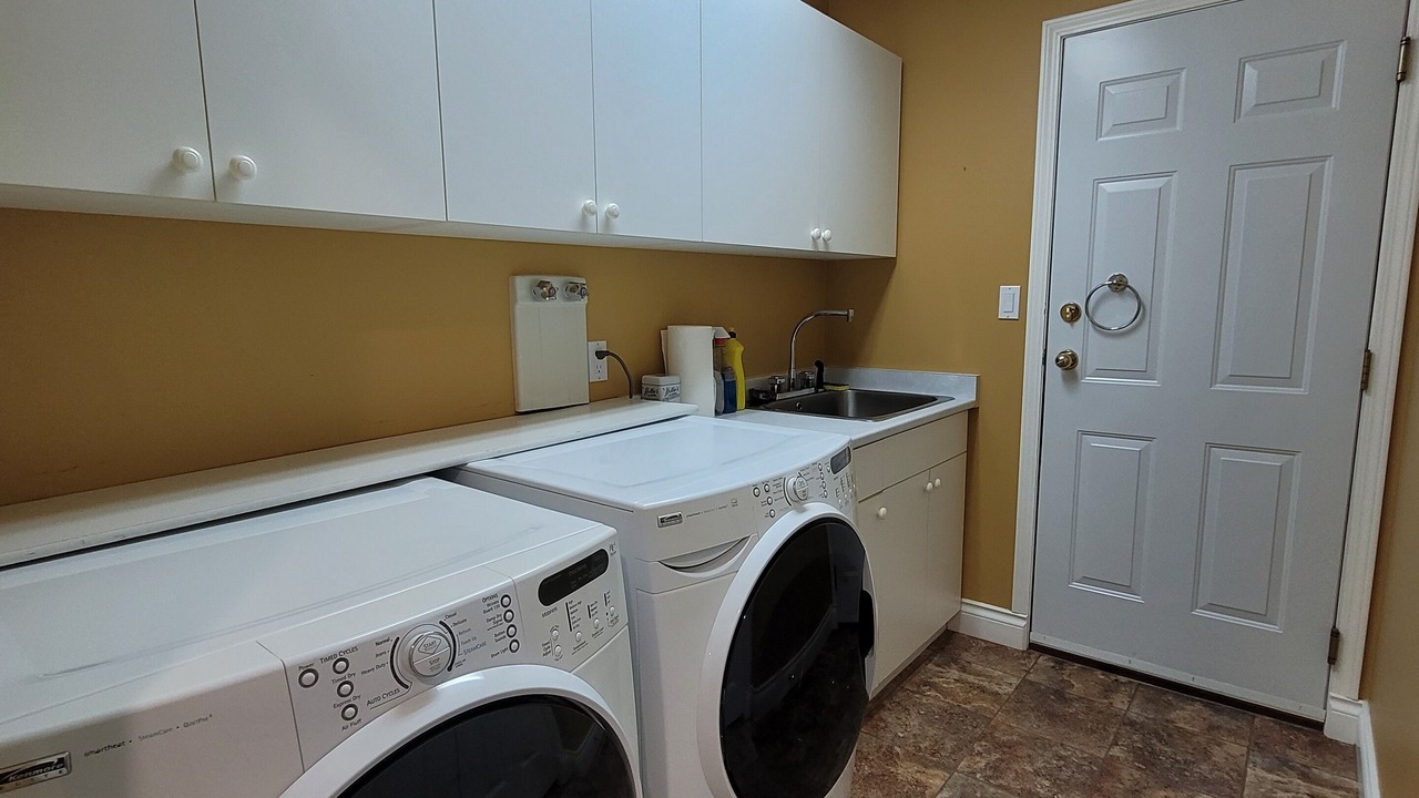 Photo of Bedroom in Scotch Creek