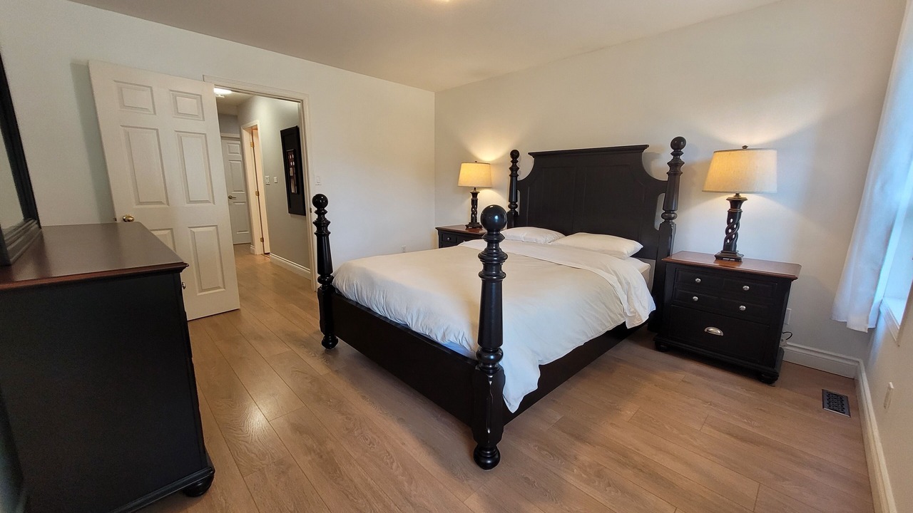 Photo of Bedroom in Scotch Creek