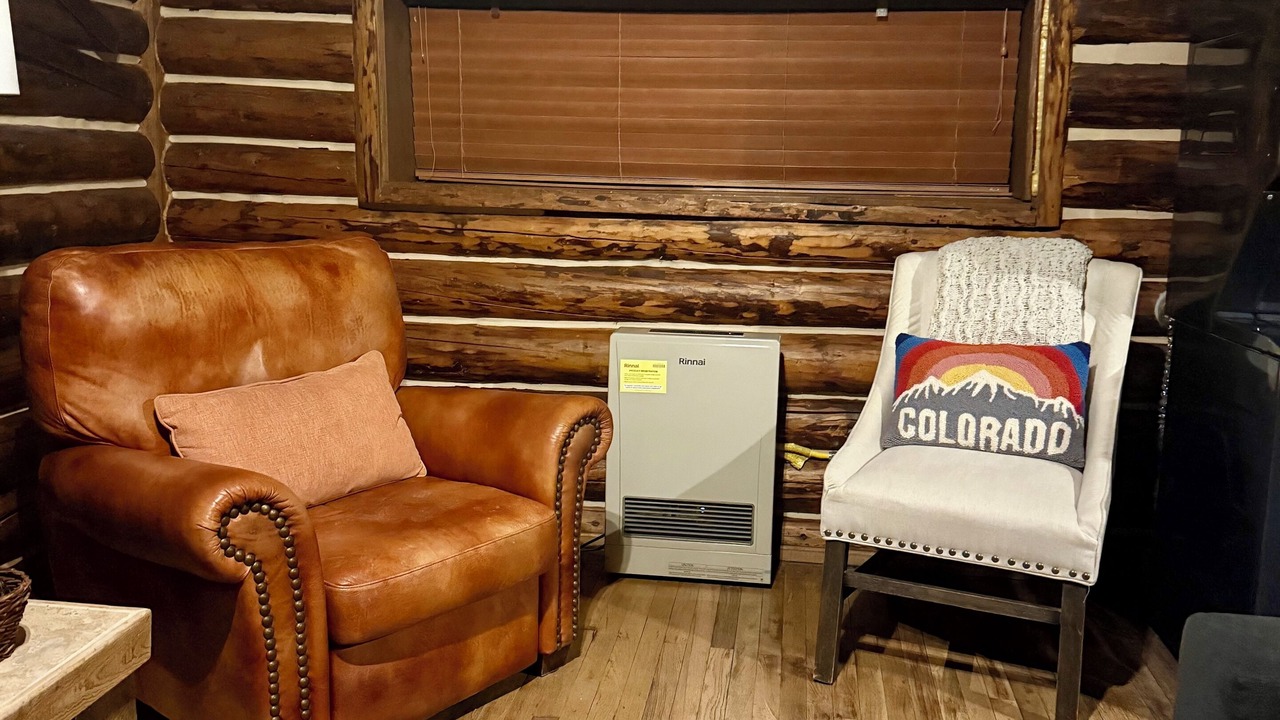 Photo of Livingroom in Lake City