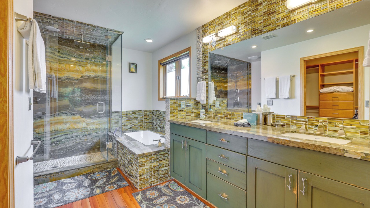 Photo of Bathroom in Frisco