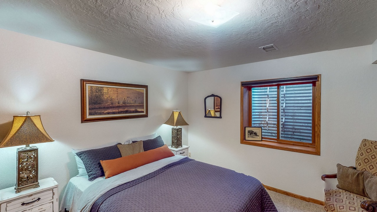 Photo of Bedroom in Greeley