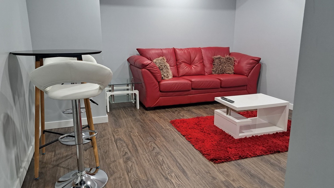 Photo of Livingroom in Southeast Edmonton