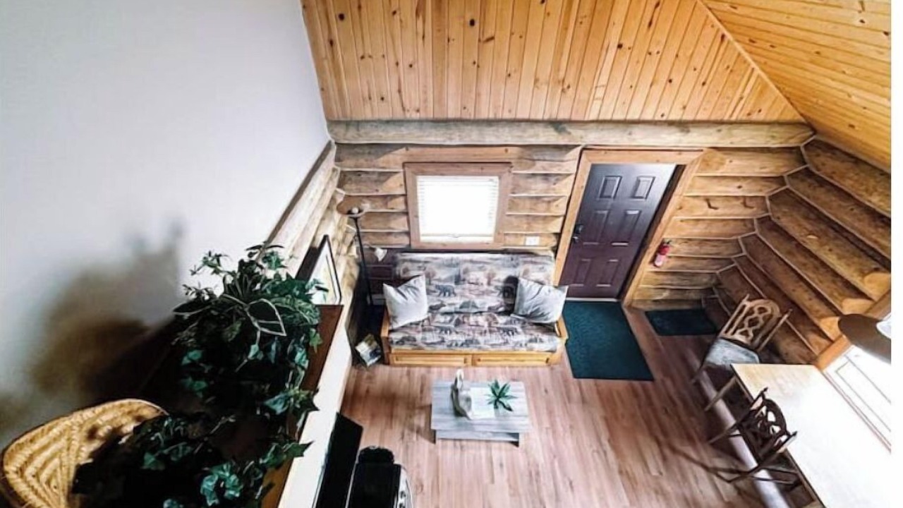 Photo of Livingroom in Lac Le Jeune