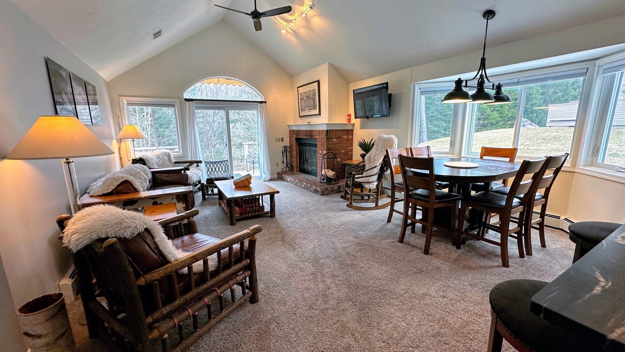 Photo of Livingroom in Carroll