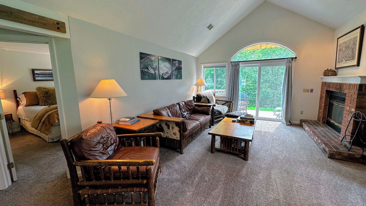 Photo of Livingroom in Carroll