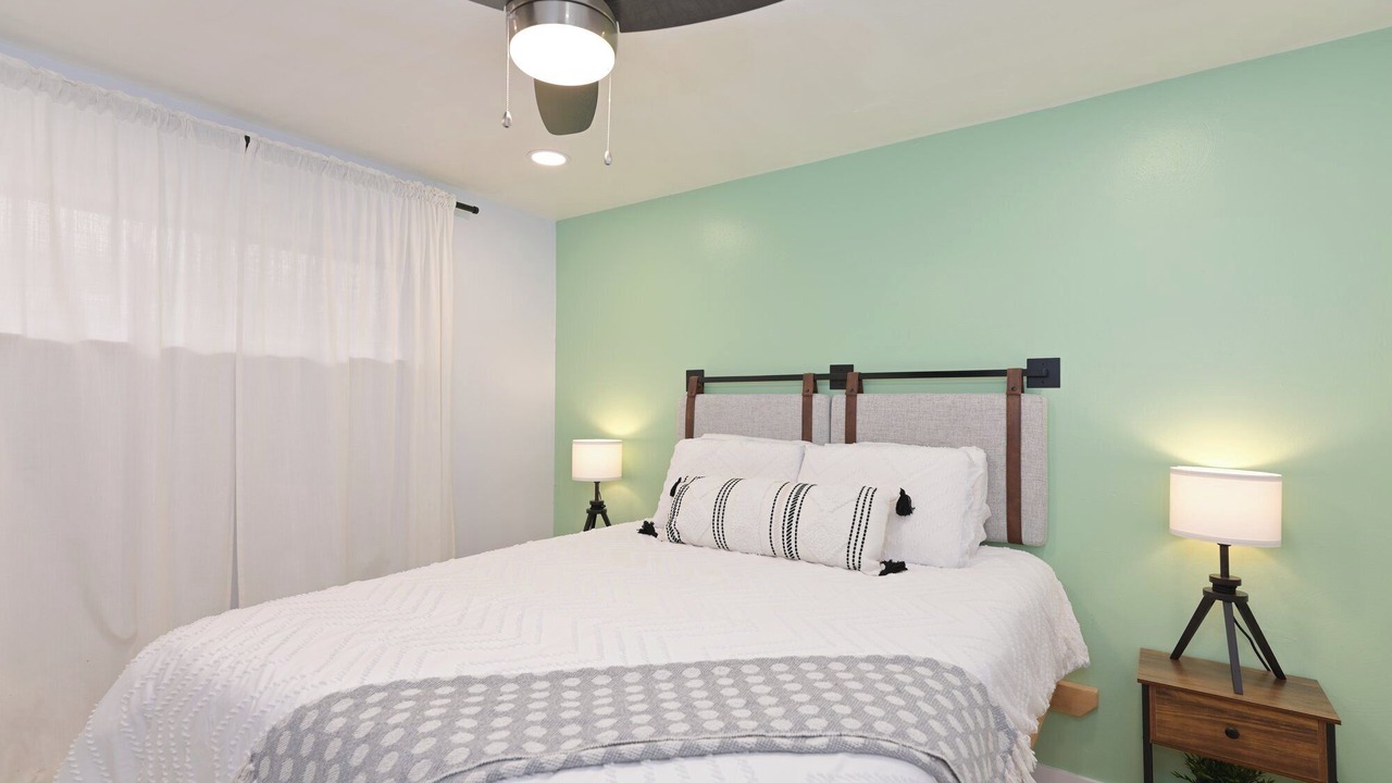 Photo of Bedroom in Delmar Parkway