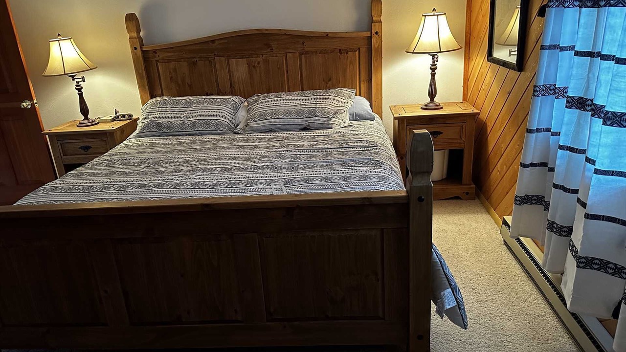 Photo of Bedroom in Lake City