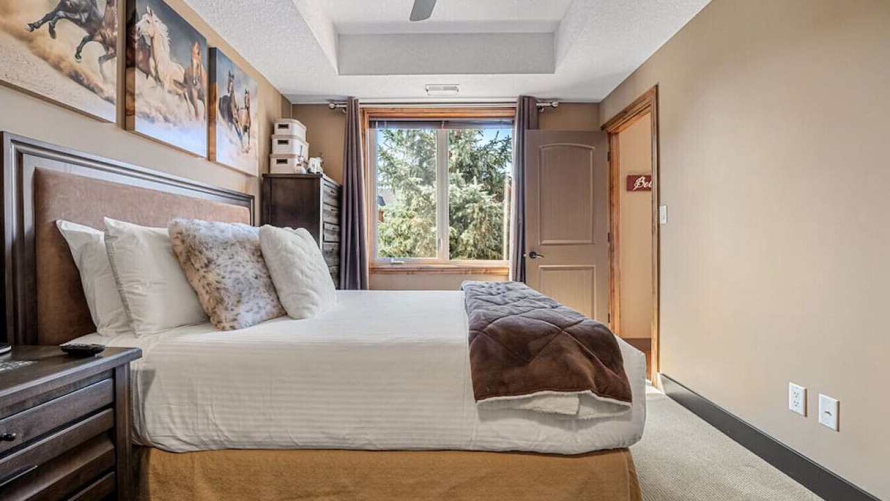 Photo of Bedroom in East Kootenay