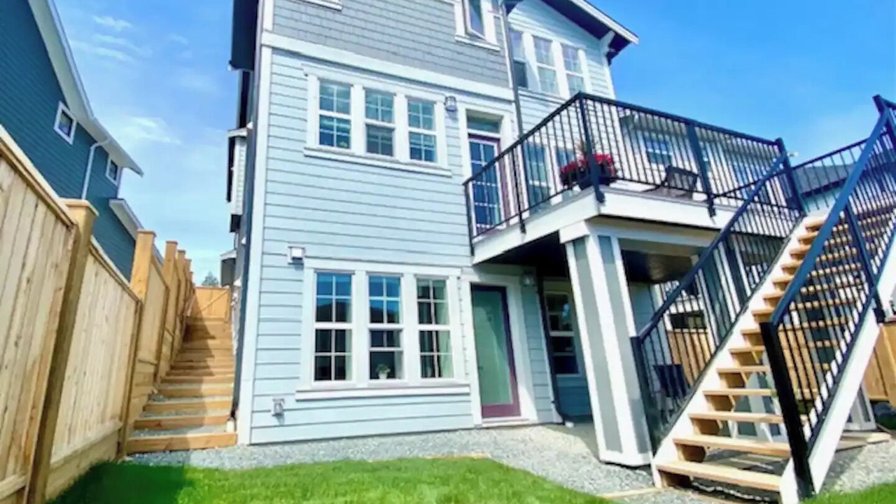 Photo of Outdoor in Colwood