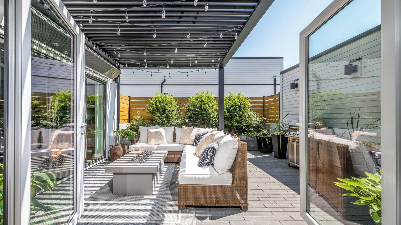 Photo of Patio Balcony in Boundary Bay