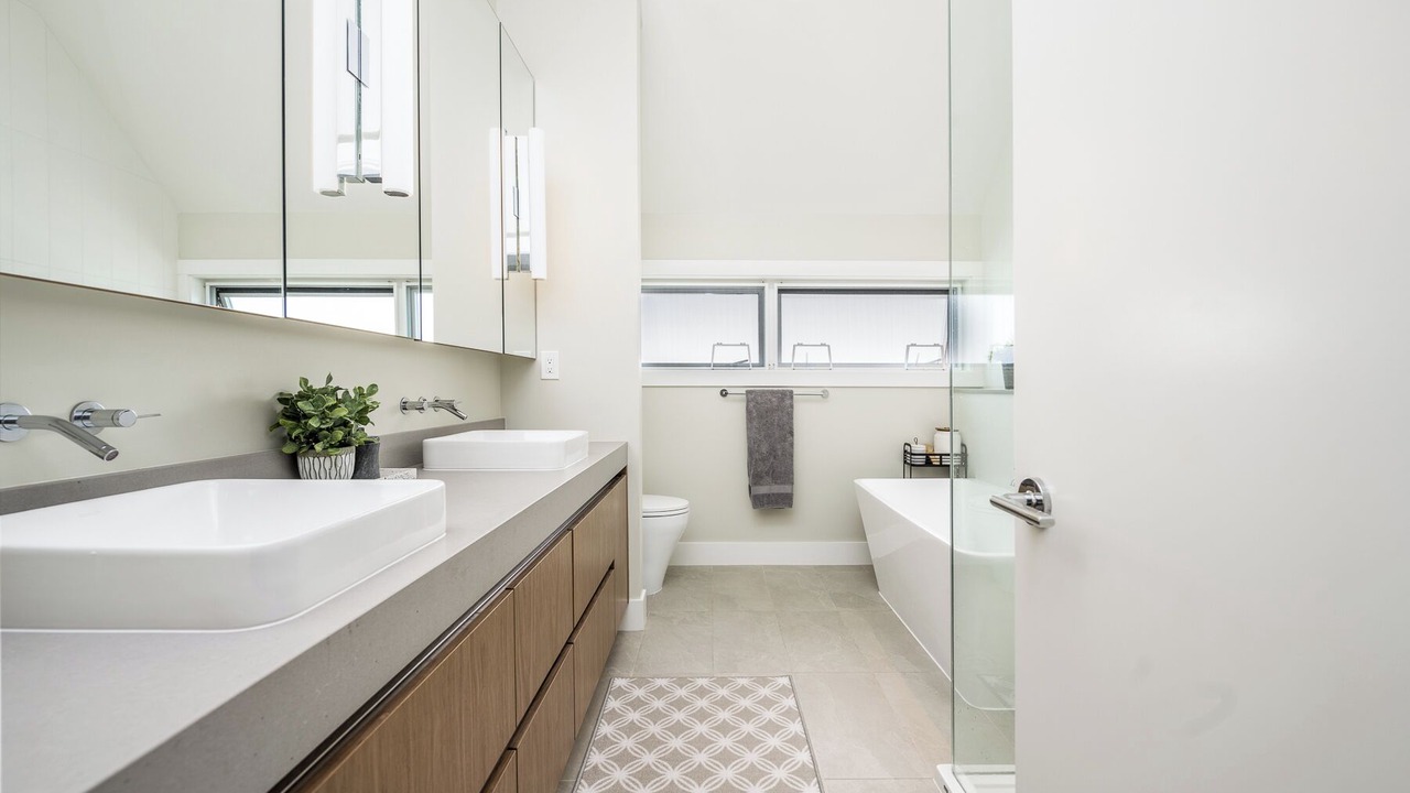 Photo of Bathroom in Boundary Bay