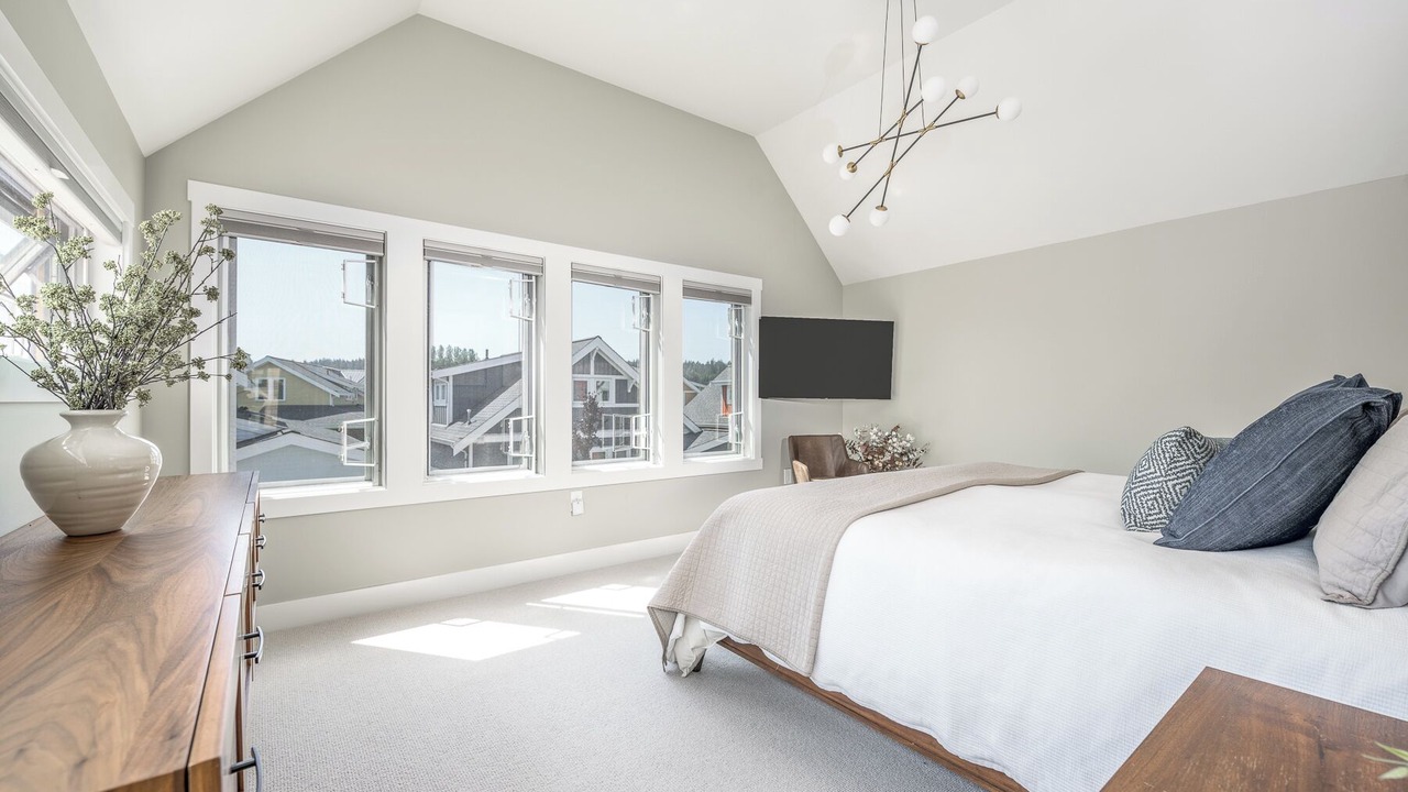Photo of Bedroom in Boundary Bay