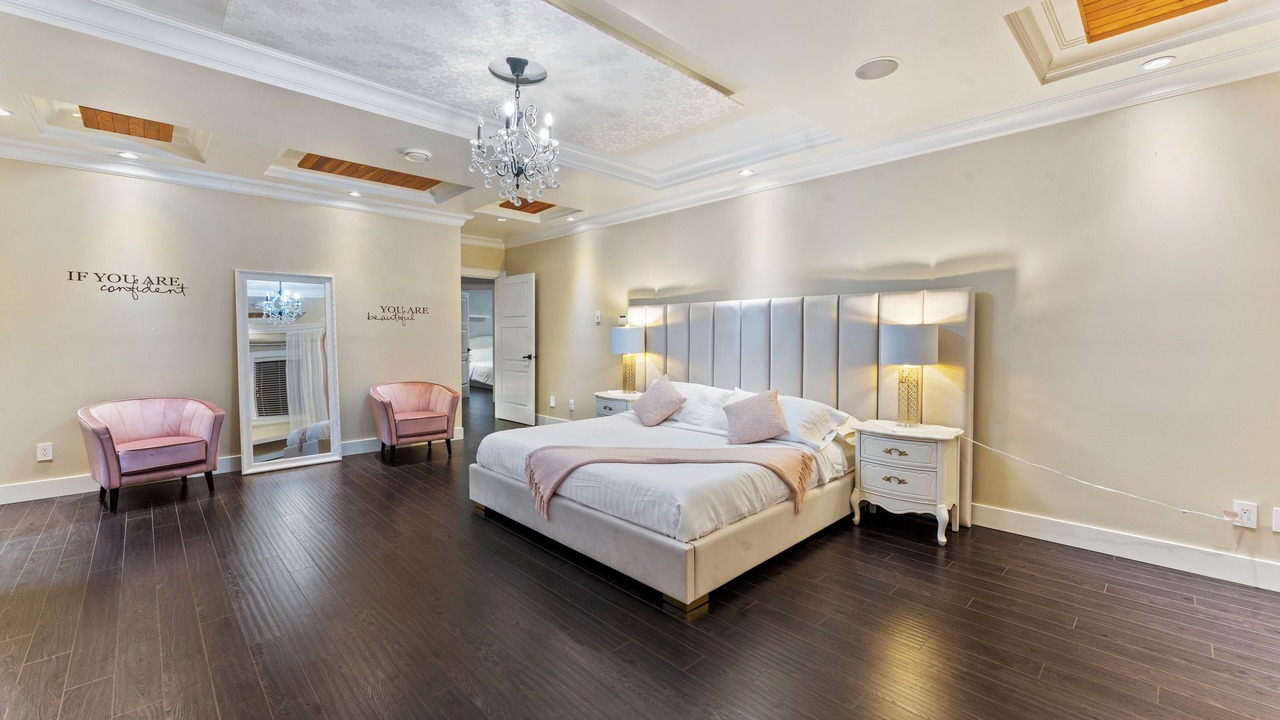 Photo of Bedroom in Queensborough