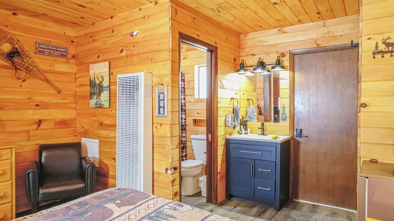 Photo of Bedroom in Estes Park