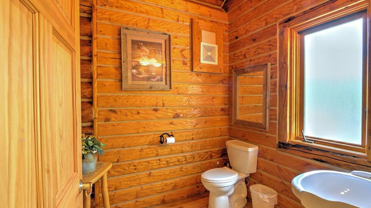 Photo of Bathroom in Glenwood Springs
