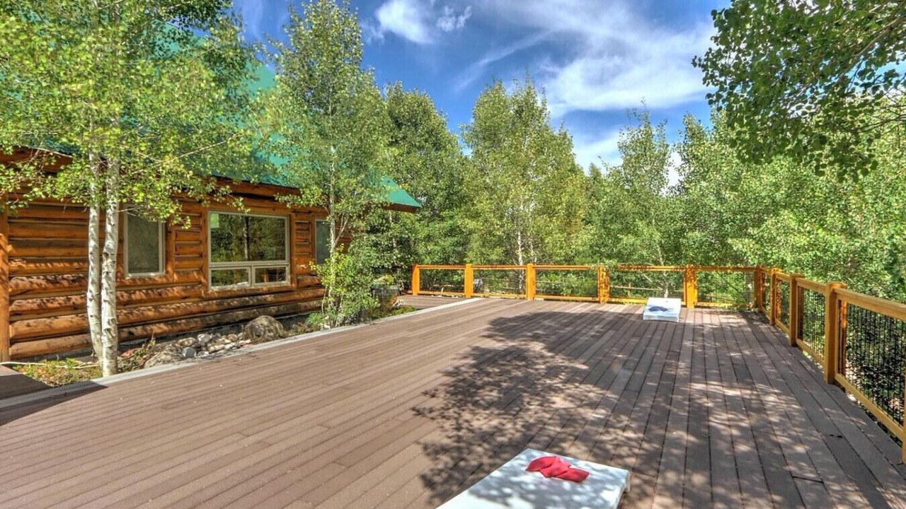 Photo of Patio Balcony in Glenwood Springs