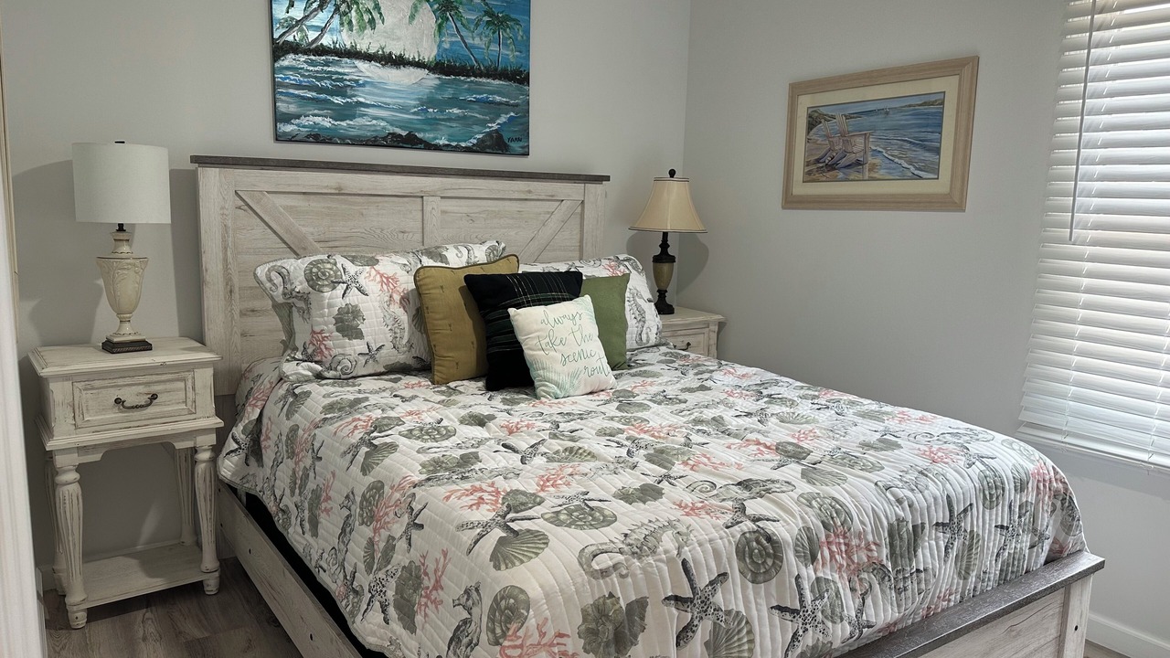 Photo of Bedroom in Mango Groves