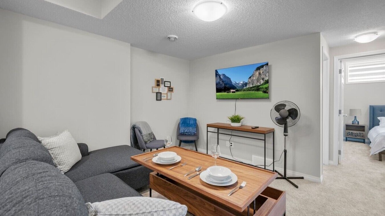 Photo of Livingroom in Calgary