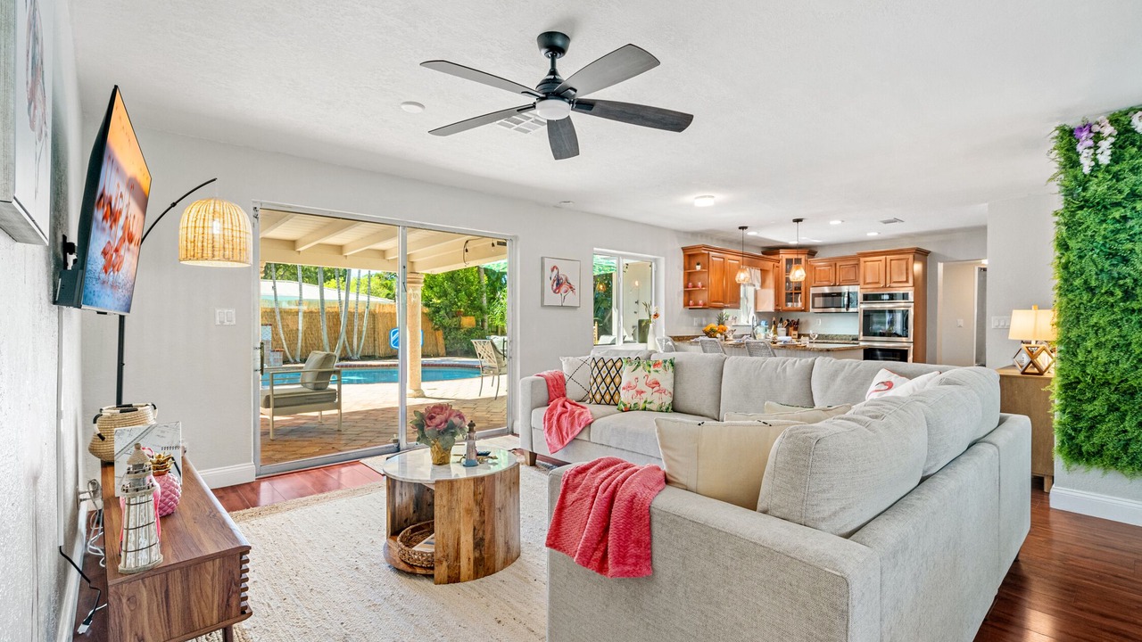 Photo of Livingroom in Lighthouse Point
