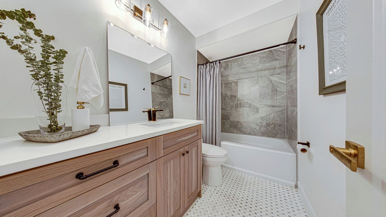 Photo of Bathroom in Saskatoon Downtown