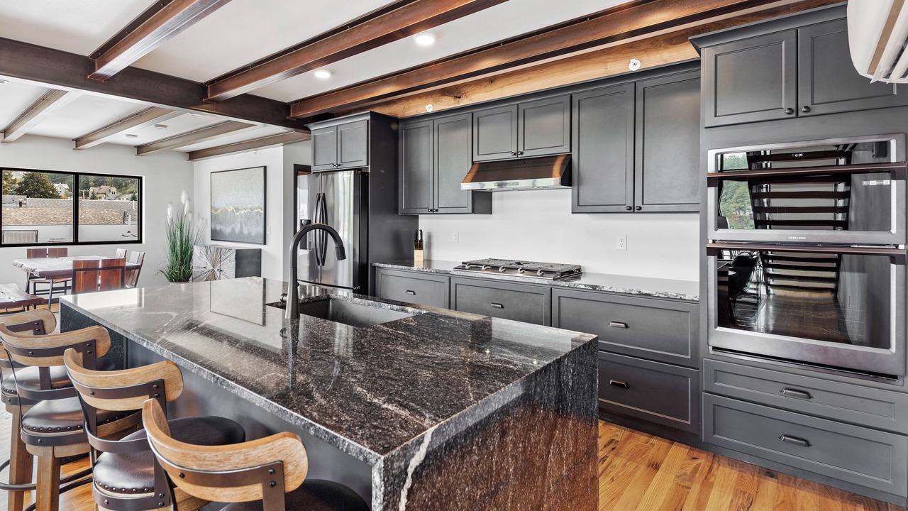 Photo of Kitchen in Hill City