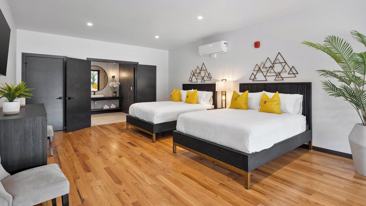 Photo of Bedroom in Hill City