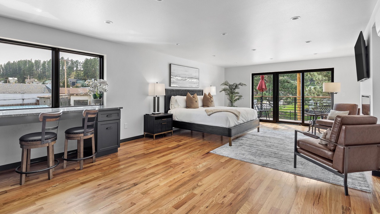 Photo of Bedroom in Hill City