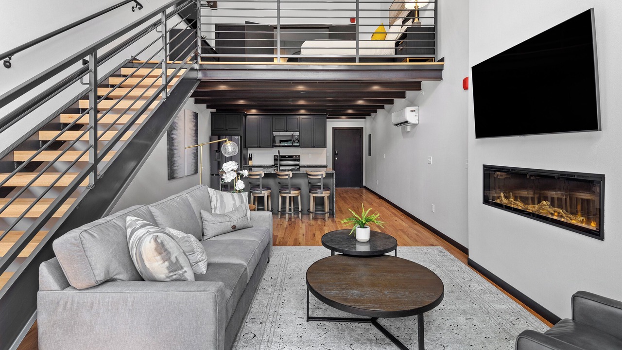 Photo of Livingroom in Hill City