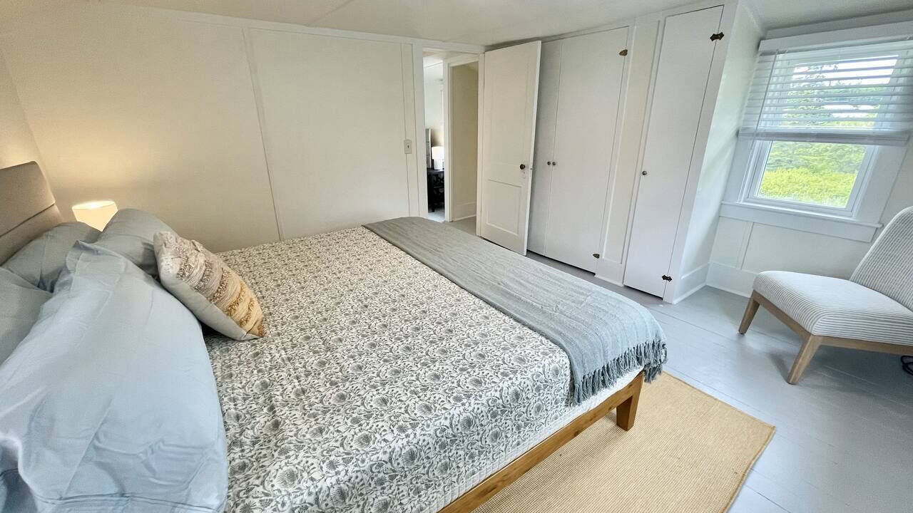 Photo of Bedroom in Bernard