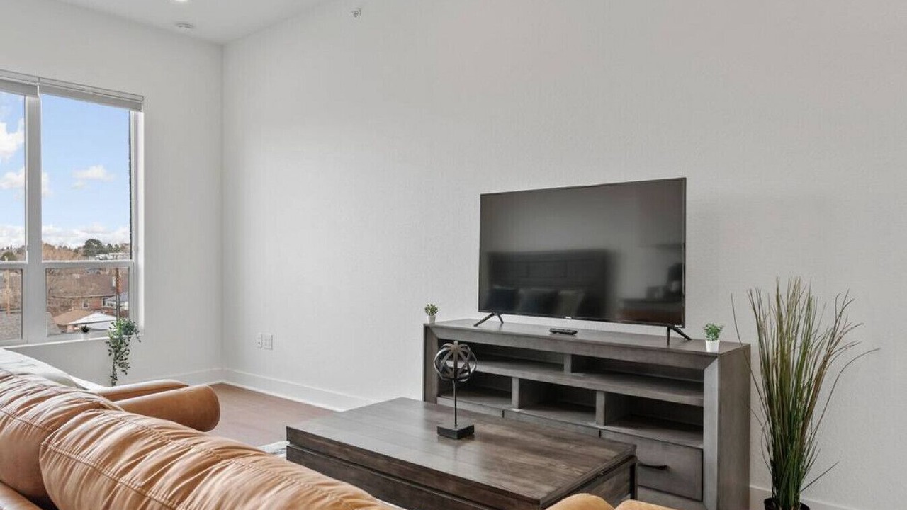 Photo of Livingroom in West Colfax