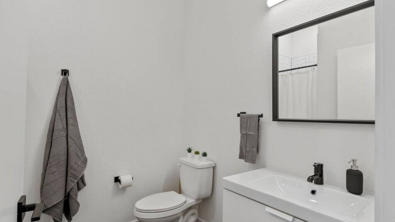 Photo of Bathroom in West Colfax