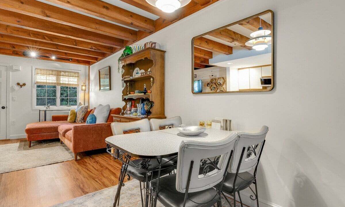 Photo of Livingroom in Sunday River Area