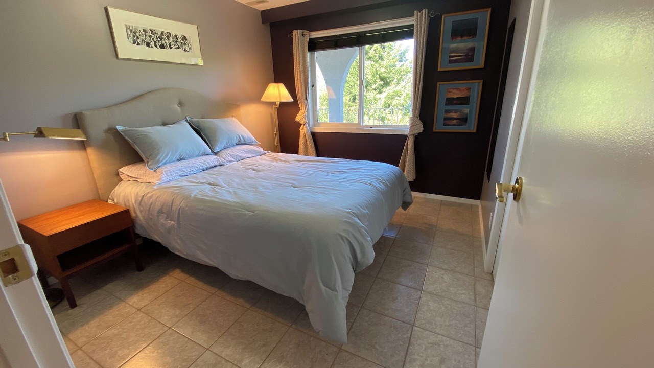 Photo of Bedroom in Okanagan-Similkameen