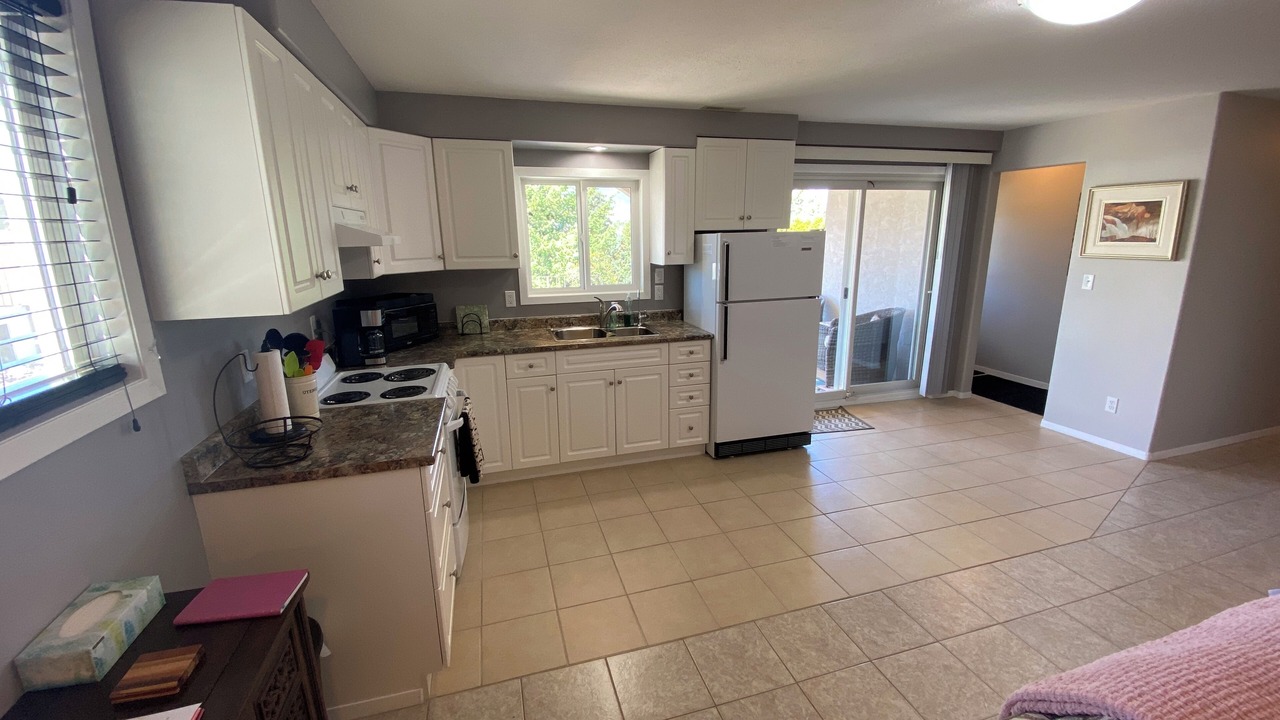 Photo of Kitchen in Okanagan-Similkameen
