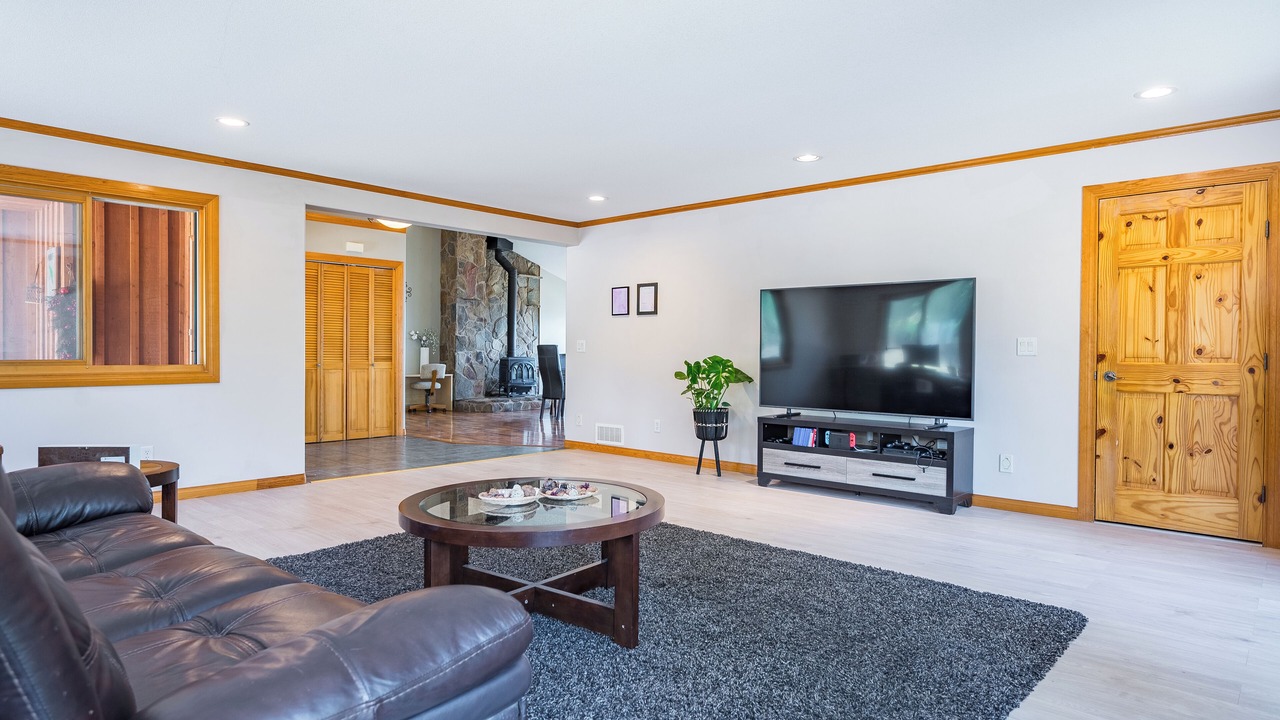Photo of Livingroom in Central Okanagan