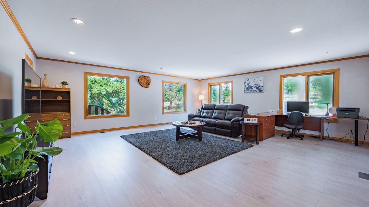 Photo of Livingroom in Central Okanagan