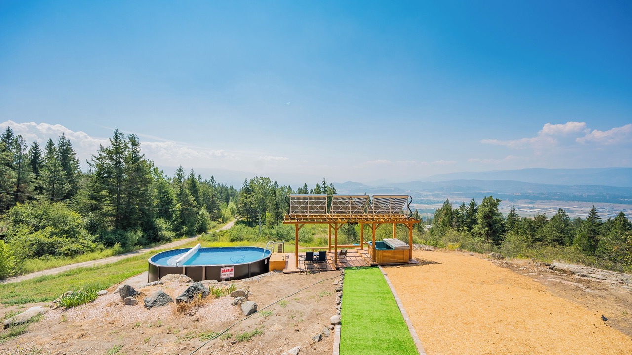 Photo of Outdoor in Central Okanagan