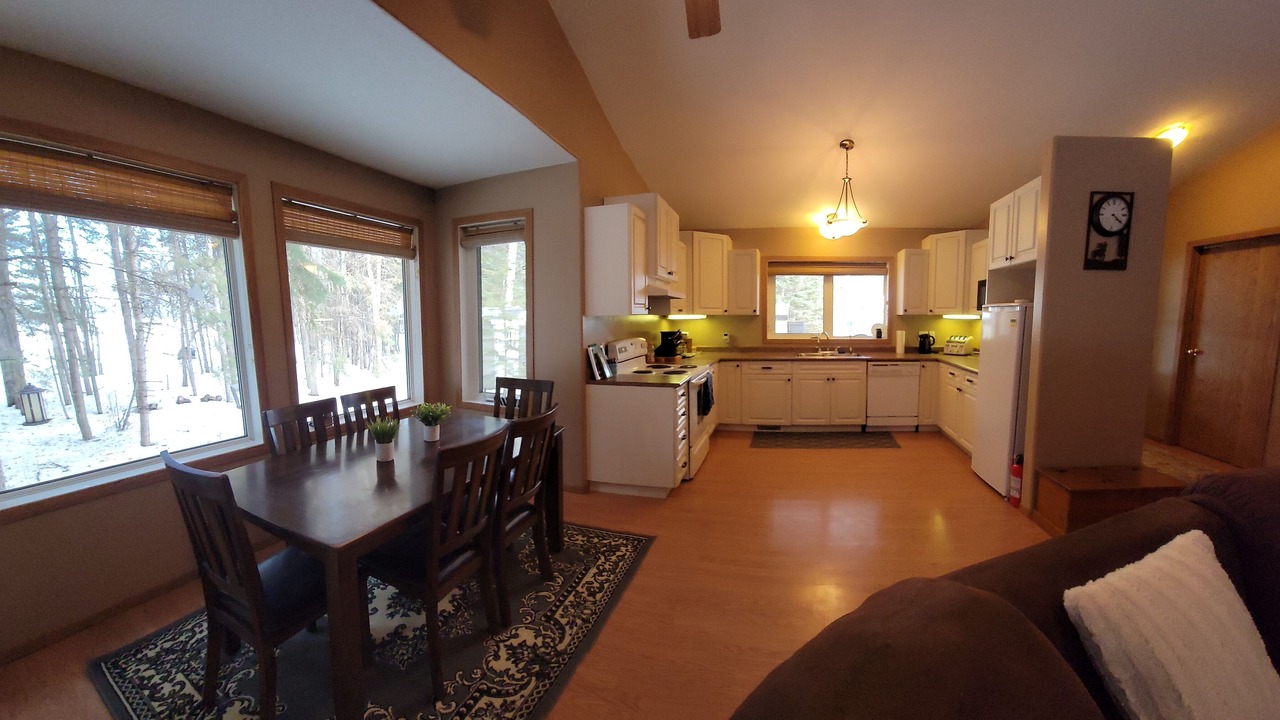 Photo of Kitchen in Chitek Lake