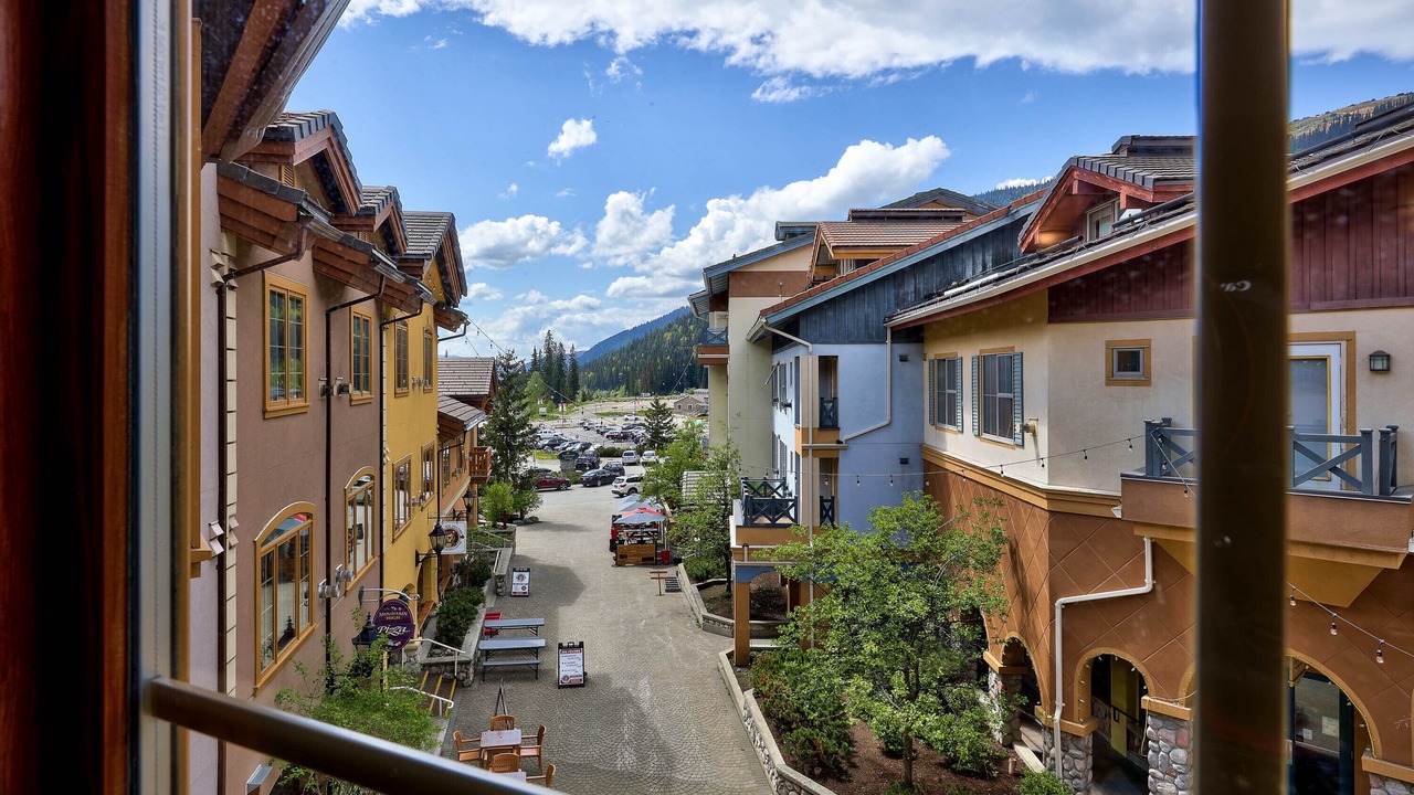 Photo of Others in Sun Peaks