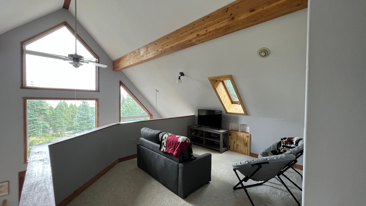 Photo of Livingroom in Angel Fire