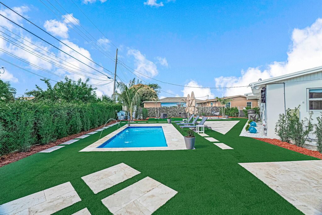 Photo of Outdoor in West Palm Beach
