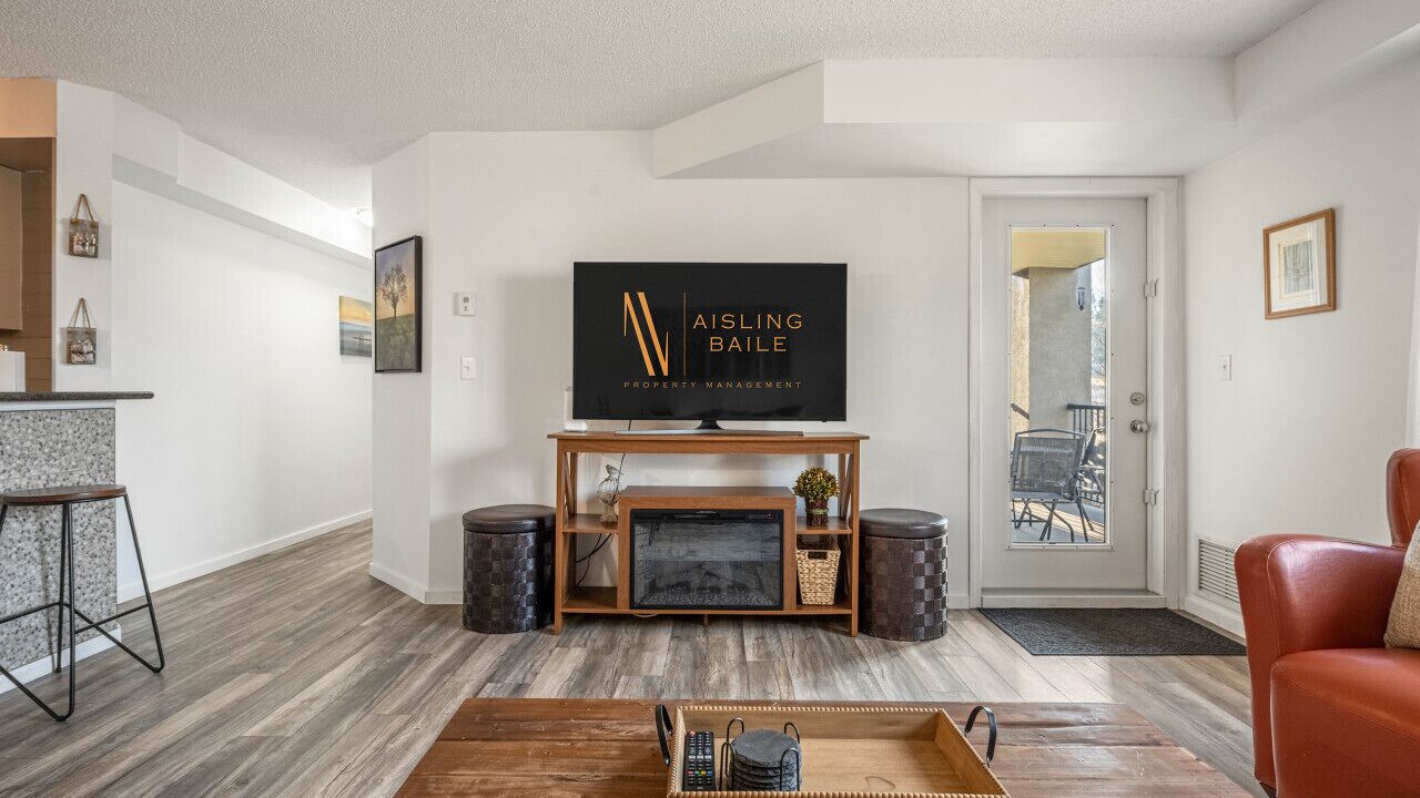 Photo of Livingroom in East Kootenay